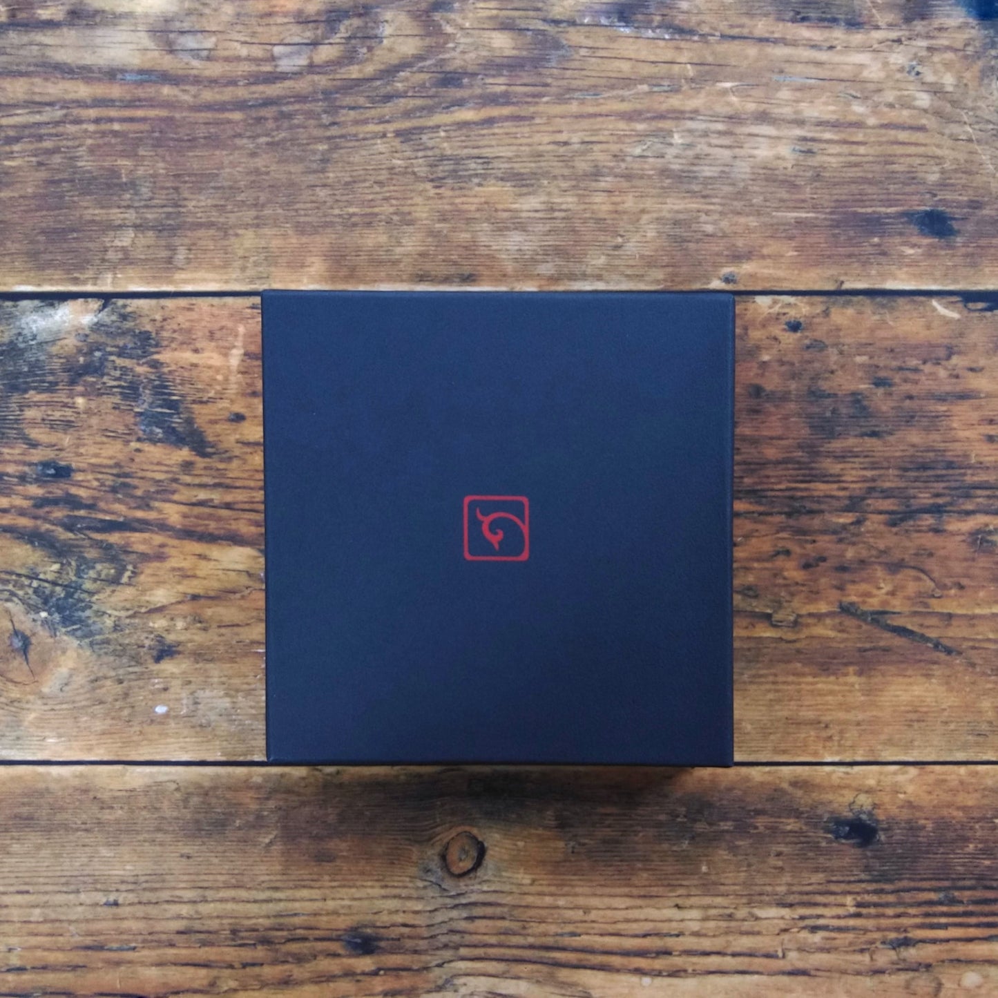 《鉄鋳物の香立て》一円相 | 銀雅堂