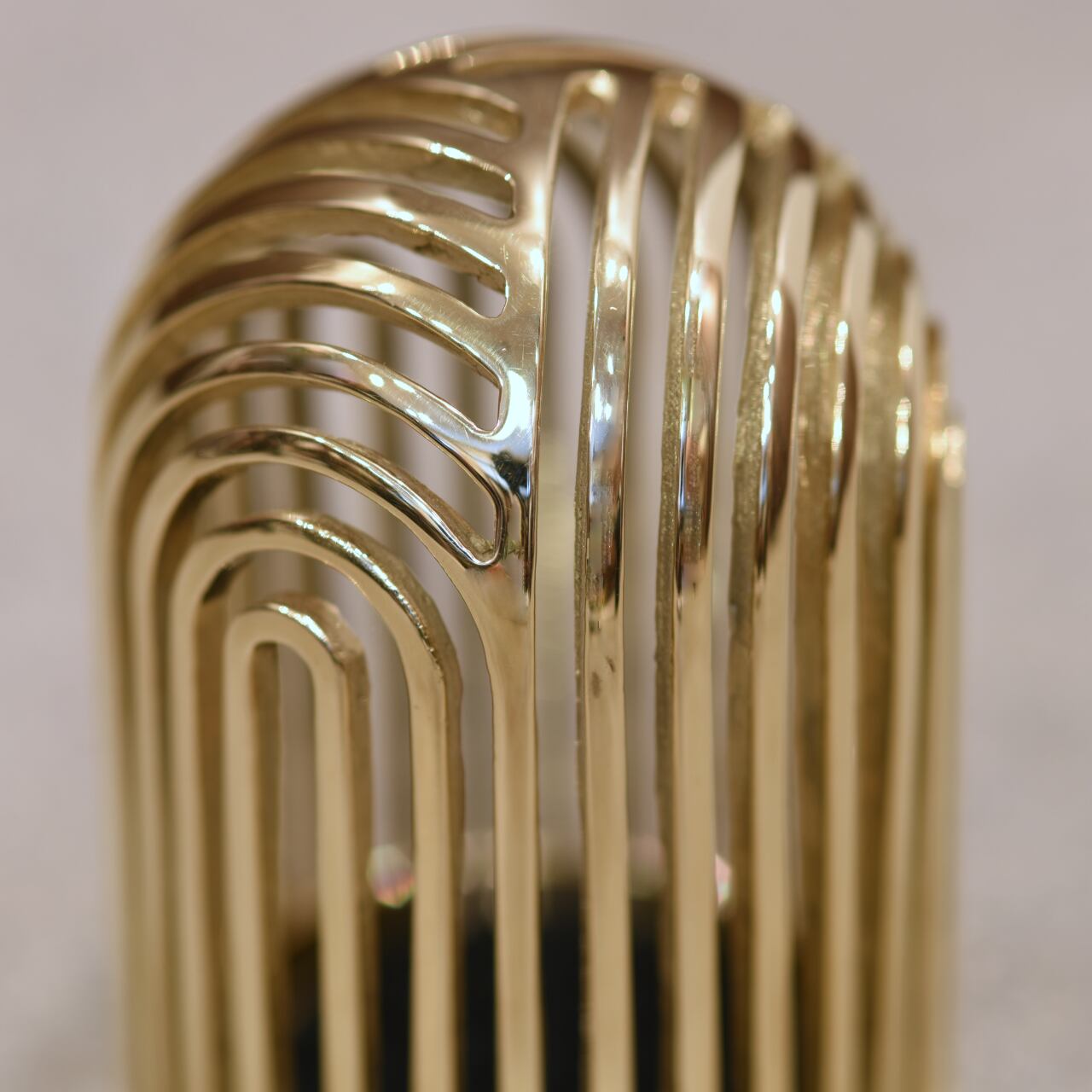 《a.278別注・真鍮製のコーン型香用香炉》老舗鋳物メーカによるロストワックス精密鋳造の透かしの技 CAGE A｜ifuki