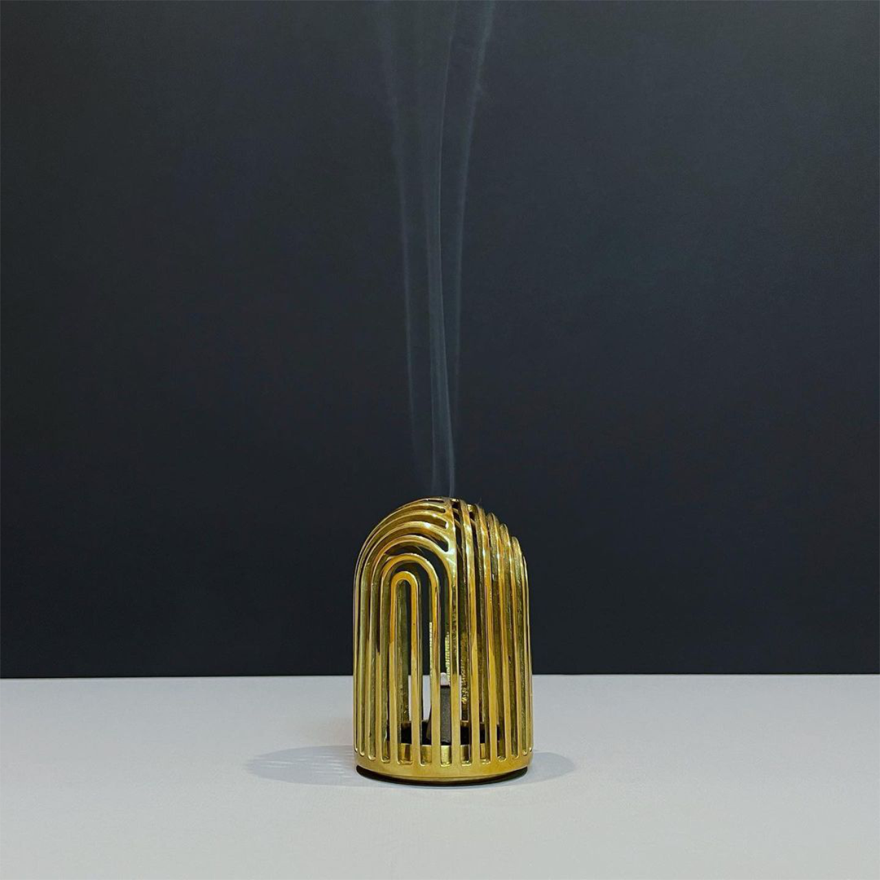 《a.278別注・真鍮製のコーン型香用香炉》老舗鋳物メーカによるロストワックス精密鋳造の透かしの技 CAGE A｜ifuki