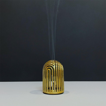 《a.278別注・真鍮製のコーン型香用香炉》老舗鋳物メーカによるロストワックス精密鋳造の透かしの技 CAGE A｜ifuki