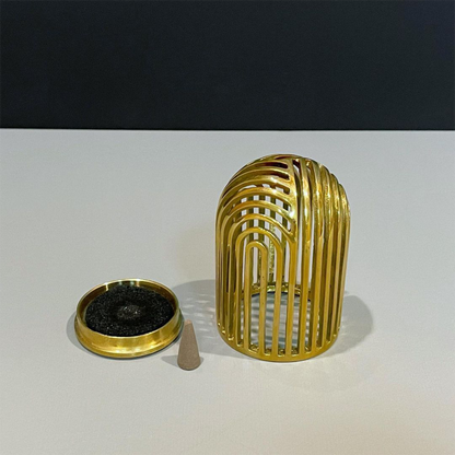 《a.278別注・真鍮製のコーン型香用香炉》老舗鋳物メーカによるロストワックス精密鋳造の透かしの技 CAGE A｜ifuki