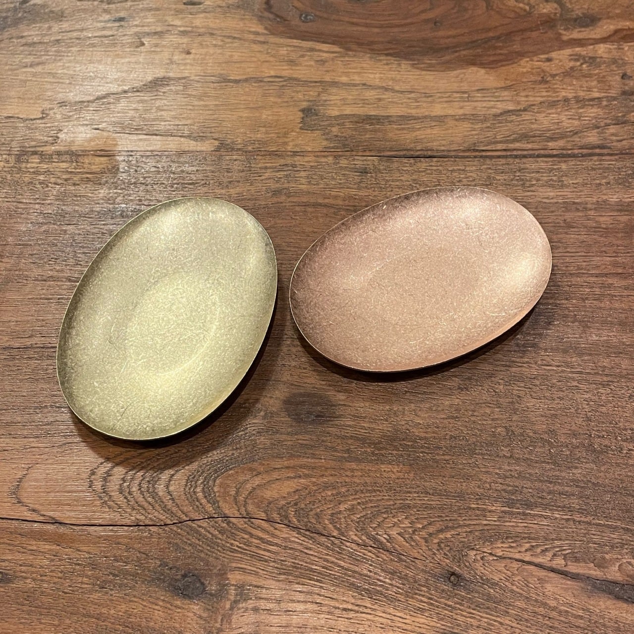 《銅のオーバルトレイ》COPPER PLATE SOLID | PICUS