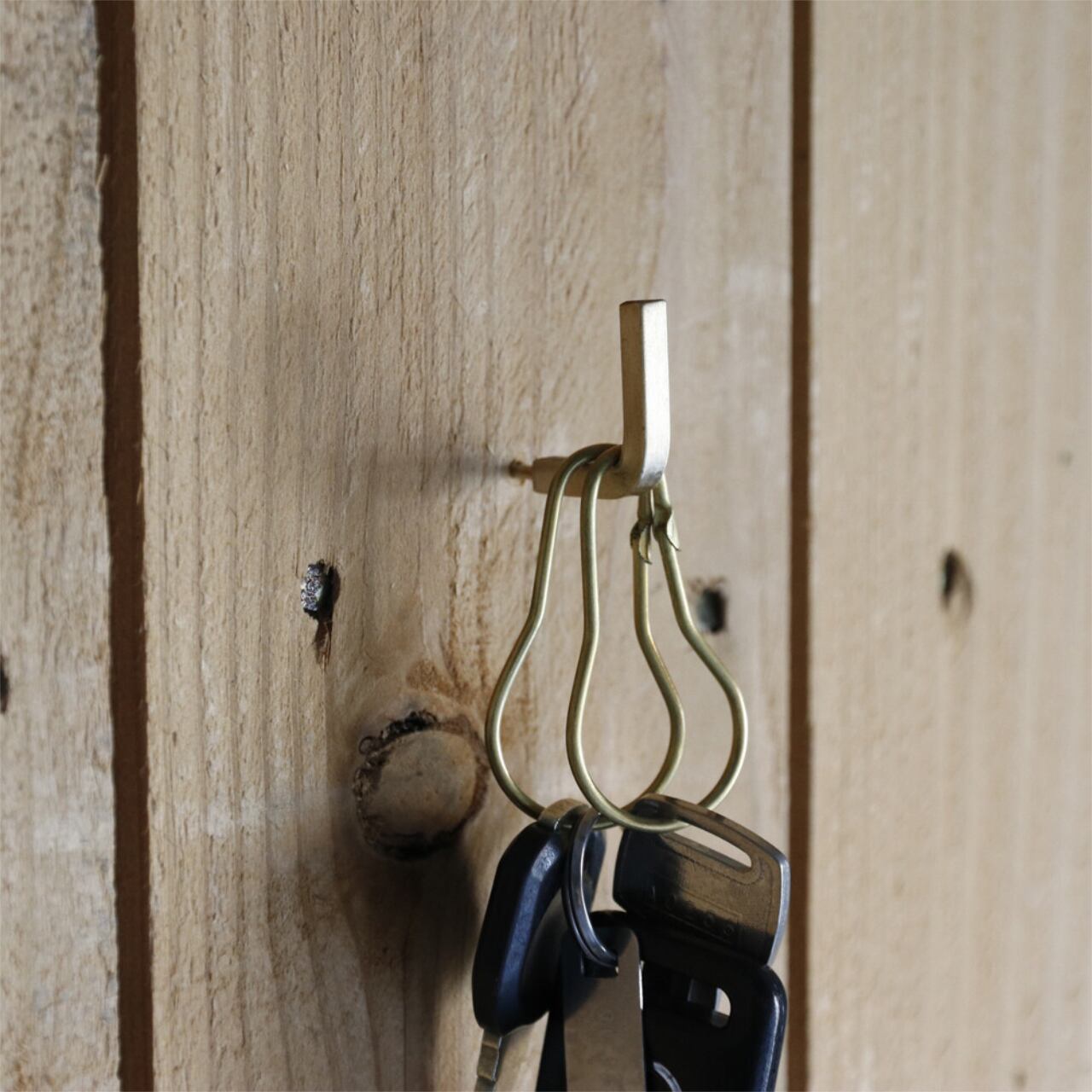 《真鍮のL字フック》BRASSプッシュピンLフック | Horn Please