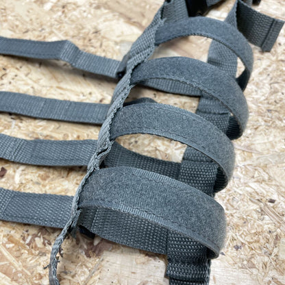 《フリーサイズ　タンブラー、ボトル用ハーネス》ボトルハーネス | genial