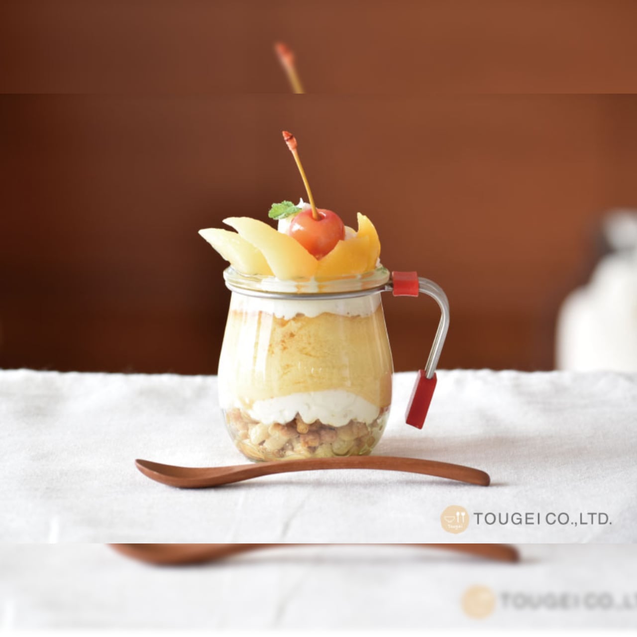 《国際プリン協会がプロデュースした木製プリン専用スプーン》木製カトラリーのリーディングカンパニー×国際プリン協会 | iiispoon（いいスプーン）