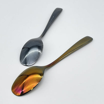 《スプーン職人が最高の口当たりと、究極のなめらかさを追求したカレー＆チャーハン専用スプーン》 a.278別注オリジナル仕様