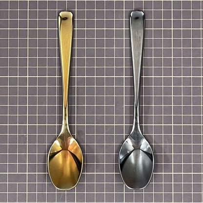 《スプーン職人が最高の口当たりと、究極のなめらかさを追求したカレー＆チャーハン専用スプーン》 a.278別注オリジナル仕様