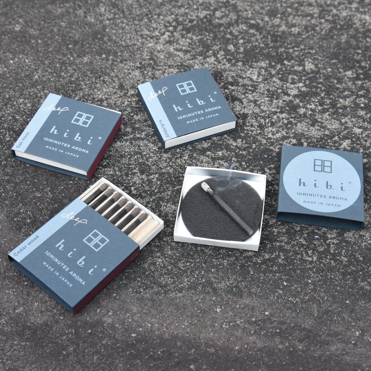 hibi 10MINUTES AROMA deep. Ork moss（オークモス）レギュラーボックス 8本入り／専用マット付き