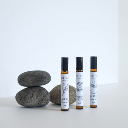 《日本製 環境にも動物にも優しいロールオンフレグランス》ロールオンアロマ | OMOU