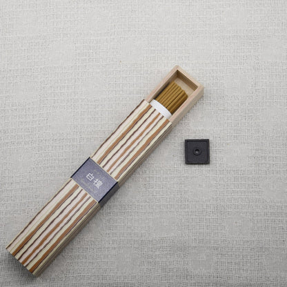 《定番・和のお香》白檀の香り（線香タイプ）｜日本香堂 かゆらぎ