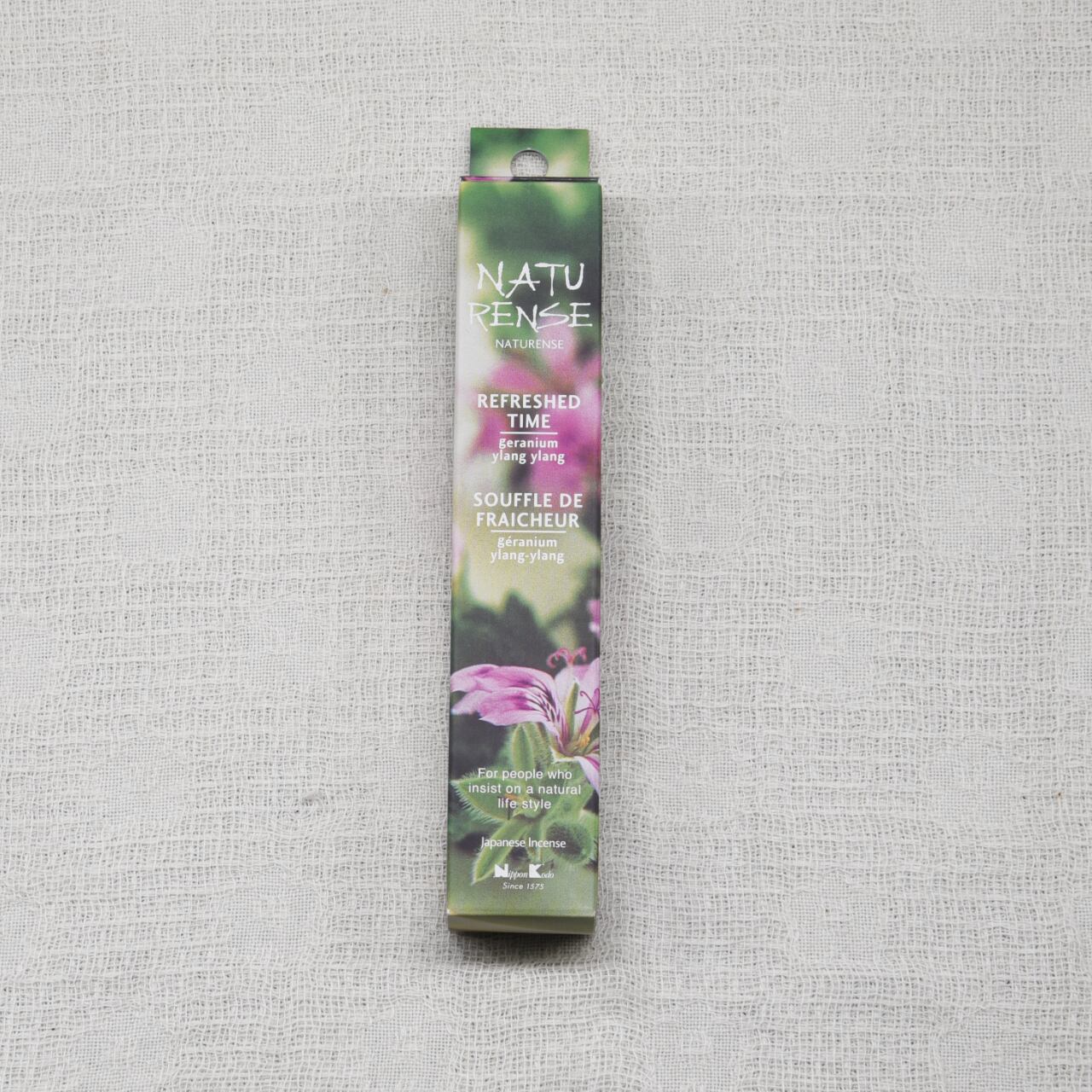 《天然素材のお香》リフレッシュタイム（ゼラニウム×イランイラン） | 日本香堂 NATURENSE