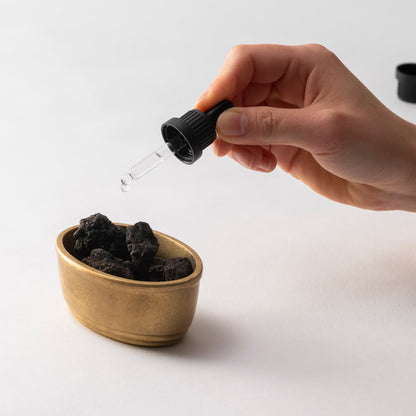 《溶岩石と真鍮鋳物のアロマ・ディフューザー》鋳銅 溶岩石楕円香器 | 銀雅堂