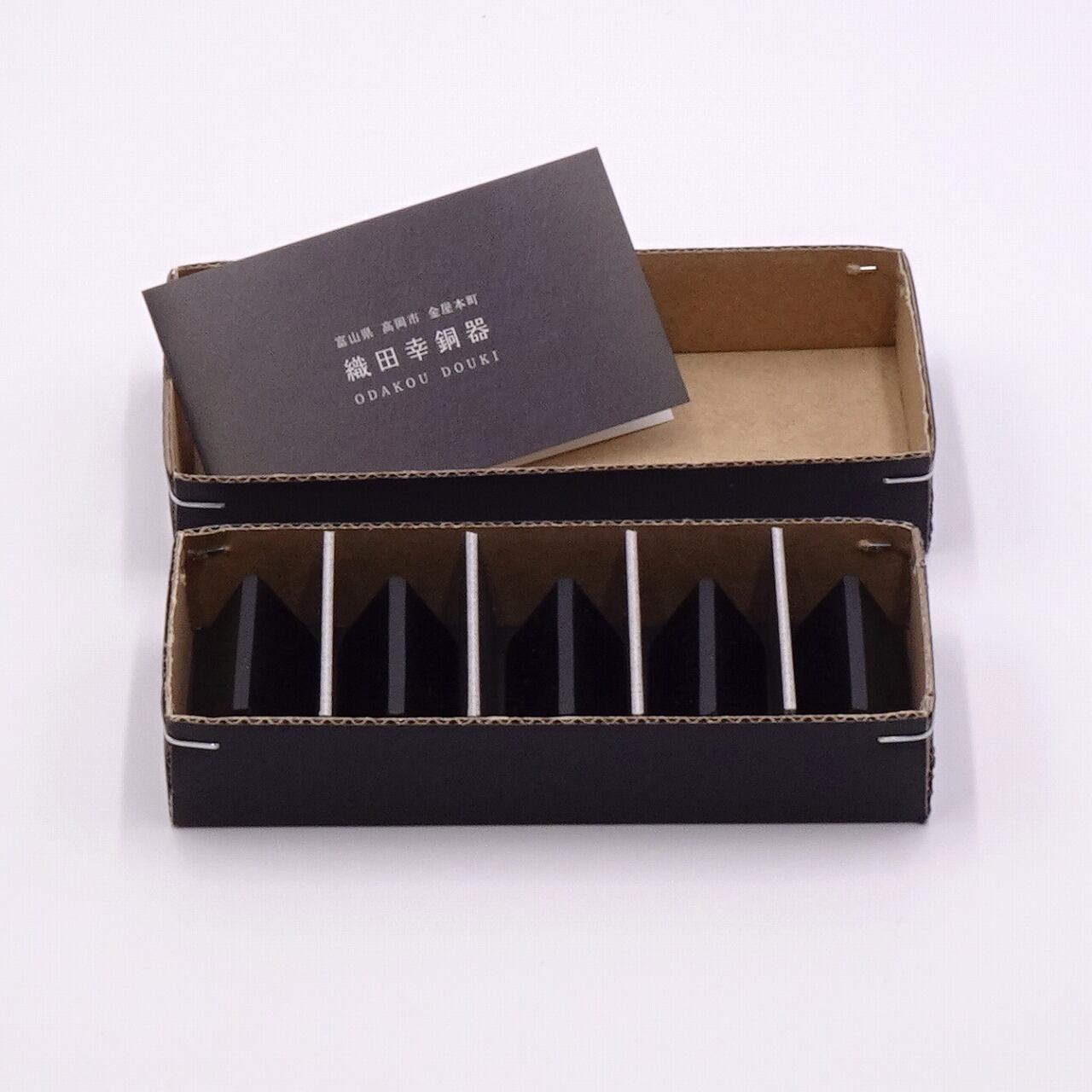 《鉄鋳物の箸置き》箸置き 5個セット | ODAKOU DOUKI