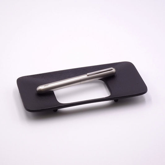 《鉄鋳物のペントレイ》筆皿 | ODAKOU DOUKI