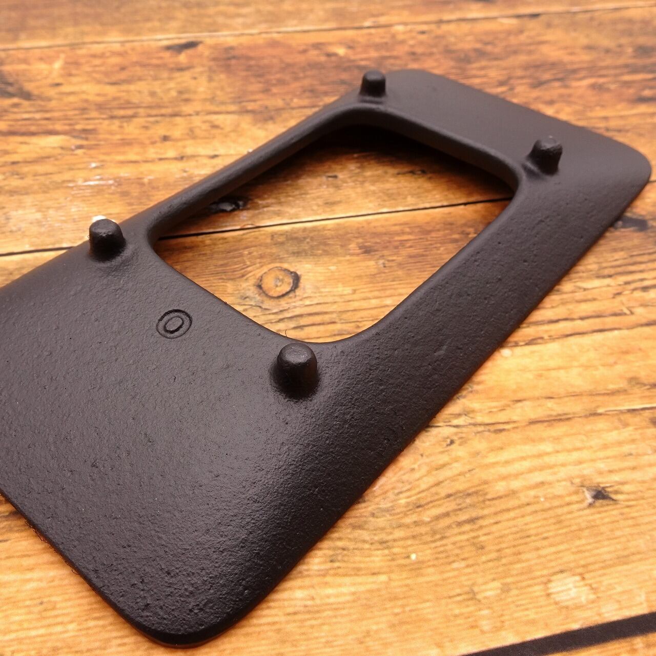 《鉄鋳物のペントレイ》筆皿 | ODAKOU DOUKI