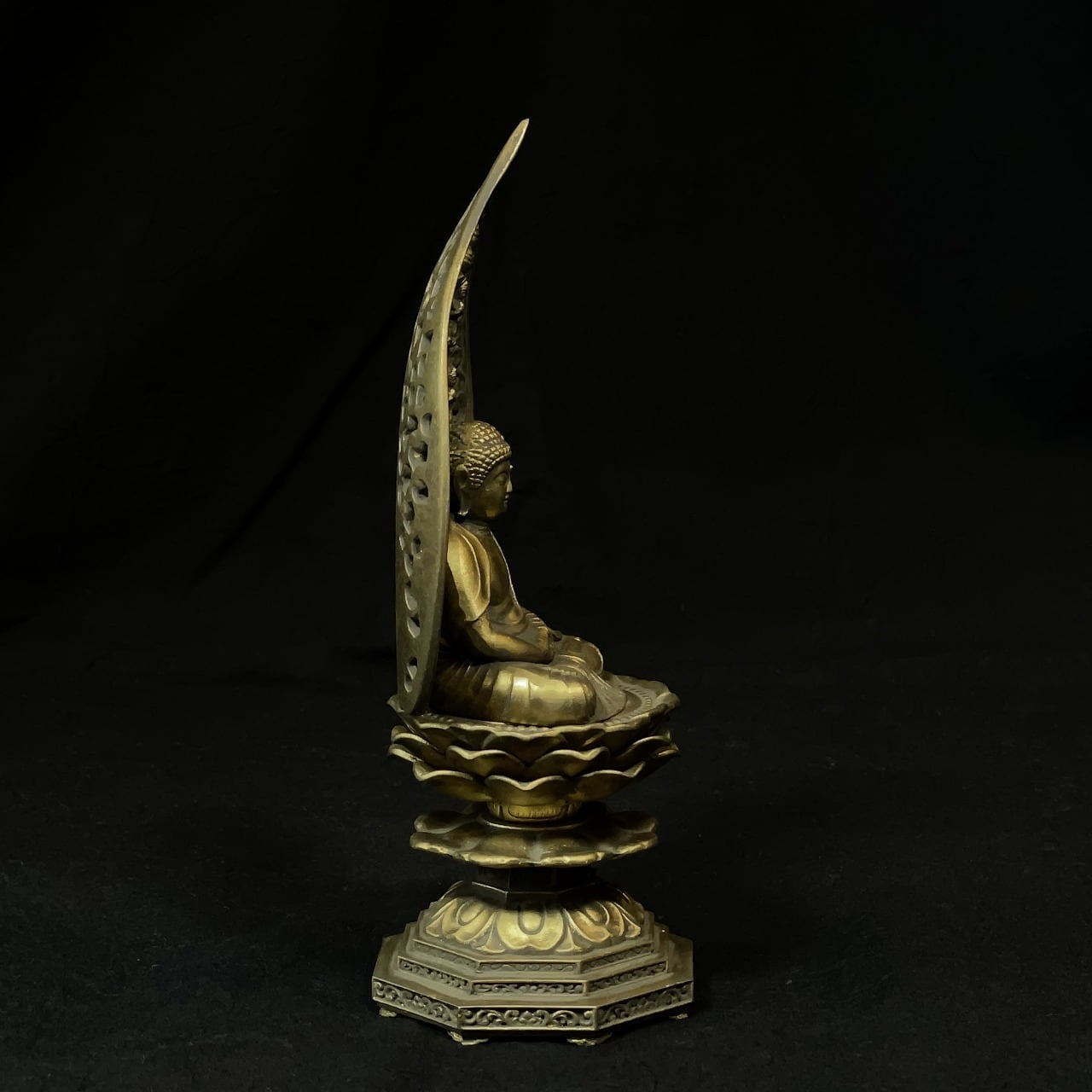 《鋳物製仏像》釈迦如来座像