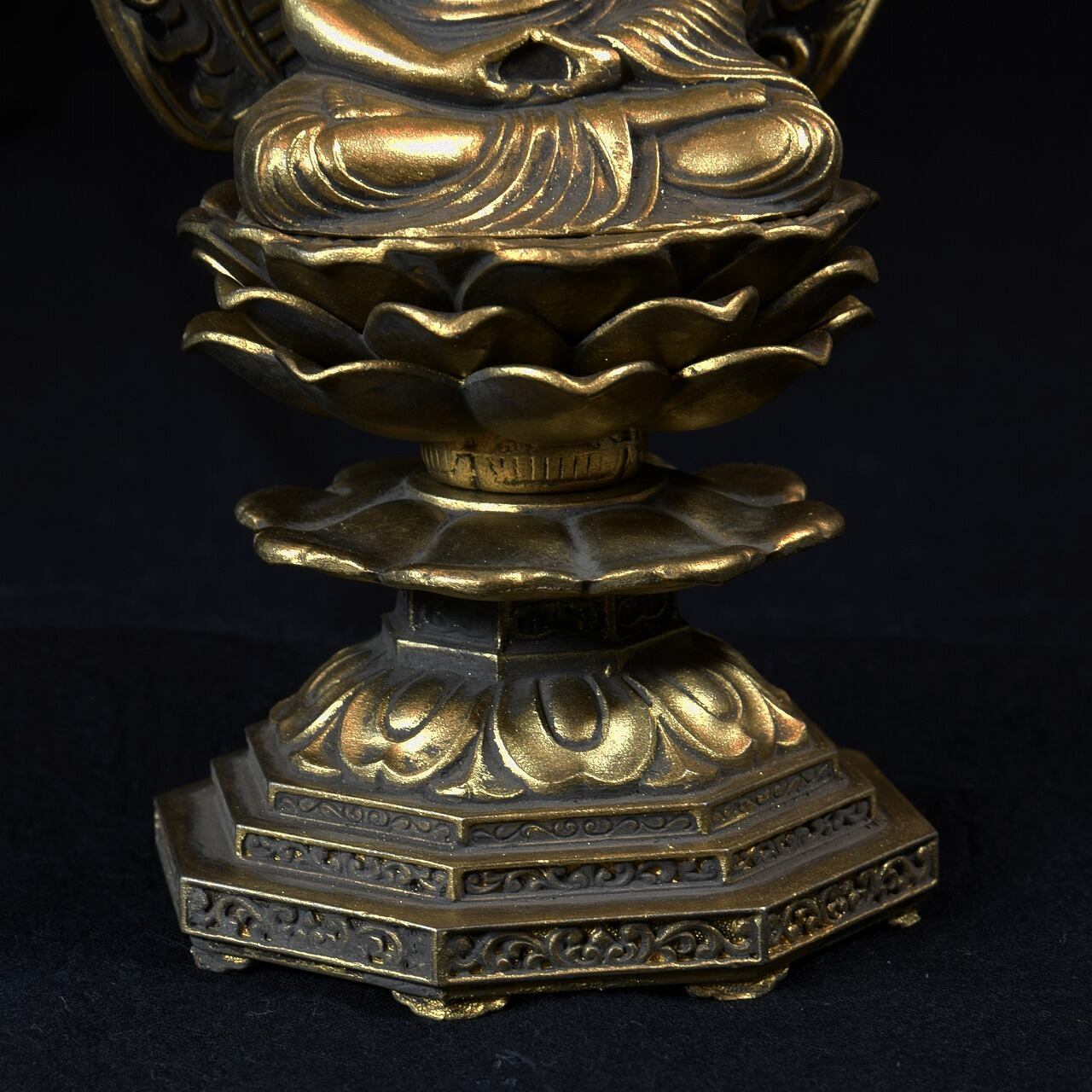 《鋳物製仏像》釈迦如来座像