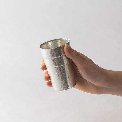 《錫（純度99.99%）の酒器・ビールタンブラー》静波ビールタンブラー｜銀雅堂（ぎんがどう）