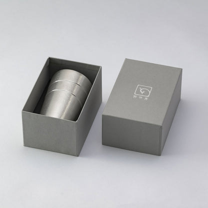 《錫（純度99.99%）の酒器・ビールタンブラー》静波ビールタンブラー｜銀雅堂（ぎんがどう）