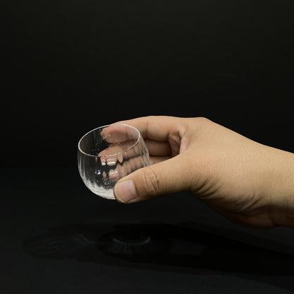 《コロンとしたかわいいフォルムのぐい呑み》Mai 3 スモール＜和＞ | KIMOTO GLASS TOKYO