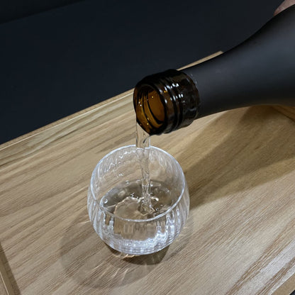 《コロンとしたかわいいフォルムのぐい呑み》Mai 3 スモール＜和＞ | KIMOTO GLASS TOKYO