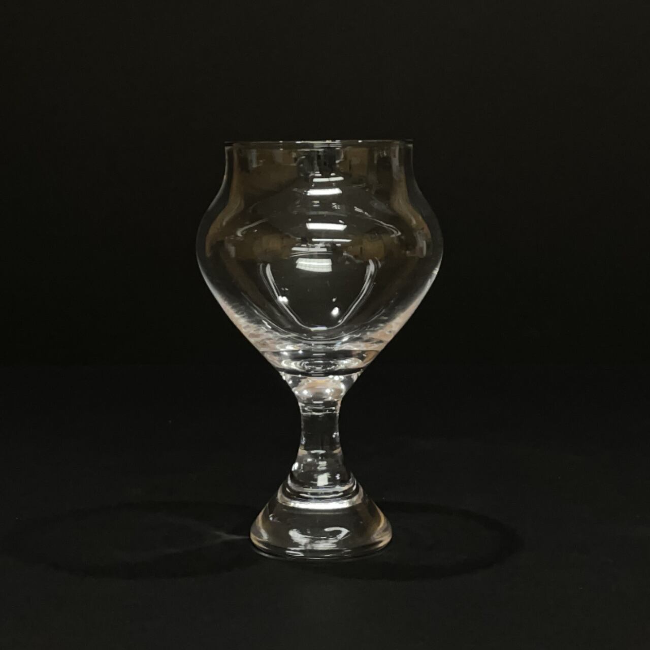 《エレガントなフォルムの日本酒用ステムグラス》es Stem01 ＜華＞| KIMOTO GLASS TOKYO