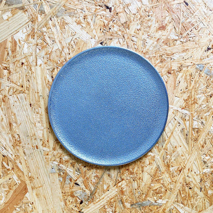 《アルミ鋳物のトレイ》ラウンド (丸形) トレイ L | シルバー / ブラック