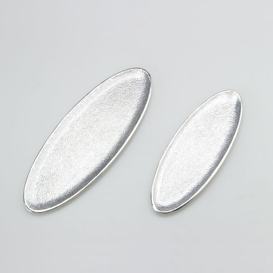 《アルミ鋳物のトレイ》オーバル (楕円) トレイ L | シルバー / ブラック