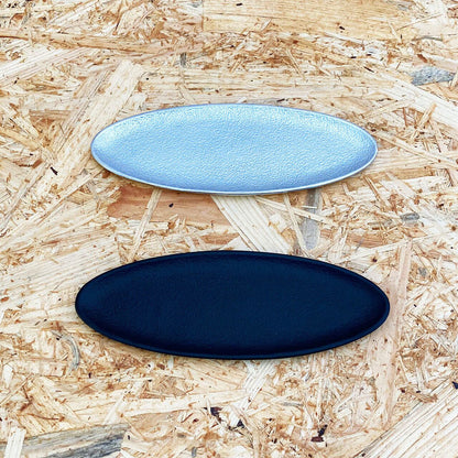 《アルミ鋳物のトレイ》オーバル (楕円) トレイ S | シルバー / ブラック