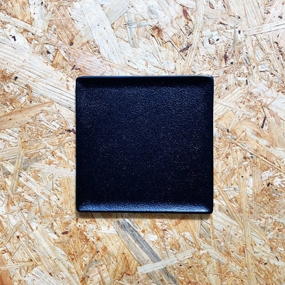 《アルミ鋳物のトレイ》スクエア (四角) トレイ S | シルバー / ブラック