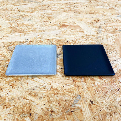 《アルミ鋳物のトレイ》スクエア (四角) トレイ S | シルバー / ブラック