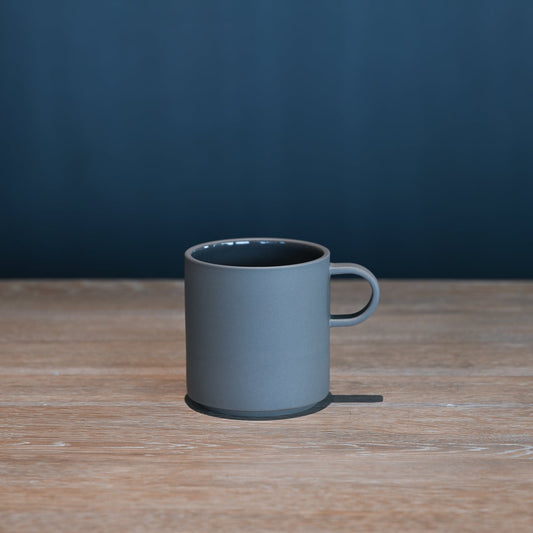 《HASAMI PORCELAIN THE GRAY COLLECTION 【Mug Cup Medium/Dark Gray】》| HASAMI PORCELAIN
