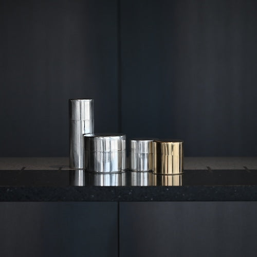 《真鍮製の丸缶（小）》丸缶（小）| SyuRo