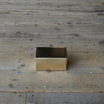 《真鍮製の角缶（SS）》角缶（SS）| SyuRo