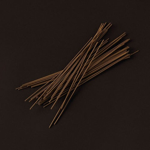 《香木と繋ぎの木のみで作られる天然木のお香》 Vietnamese Agarwood (ベトナム産沈香) |Subtle Bodies