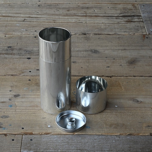 《ブリキ製の丸缶（細長）》丸缶（細長）| SyuRo