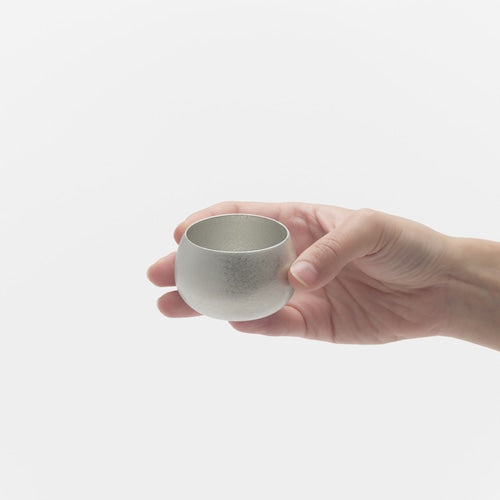 《錫（すず）鋳物製の酒器》猪口｜醪音（もろみね） - 銀雅堂