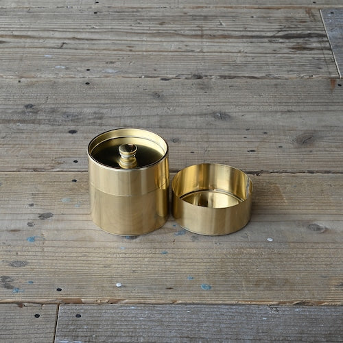 《真鍮製の丸缶（小）》丸缶（小）| SyuRo