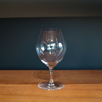 《普段使いにおすすめのオールラウンドなワイングラス15oz》ピッコロ 15oz ワイン | 木村硝子店